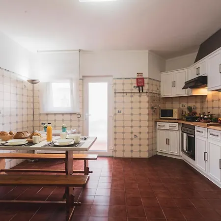 Best Houses 08 - Surf House In Baleal *